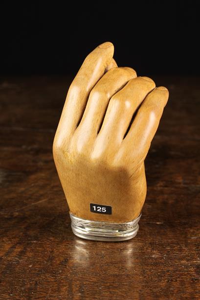 A Well Observed "Pinch of Snuff" Carved Treen Snuff Box in the form of a hand mounted with a - Image 2 of 4