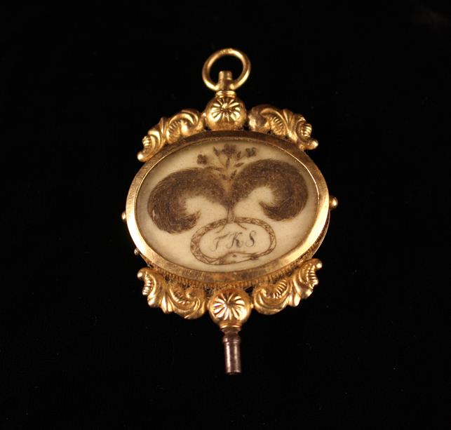 A Fine & Rare Early 19th Century Gold Mounted Memorial Watch Fob with a double sided oval locket - Image 2 of 5