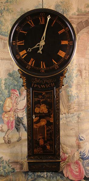 A George III Lacquered Chinoiserie Tavern Clock by John Page Ipswich. - Image 3 of 4