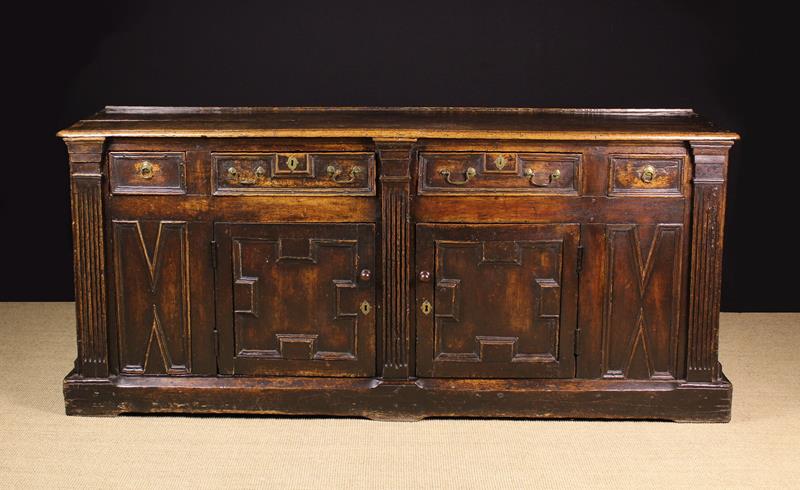 A Fine Late 17th/EarIy 18th Century Oak Enclosed Dresser.