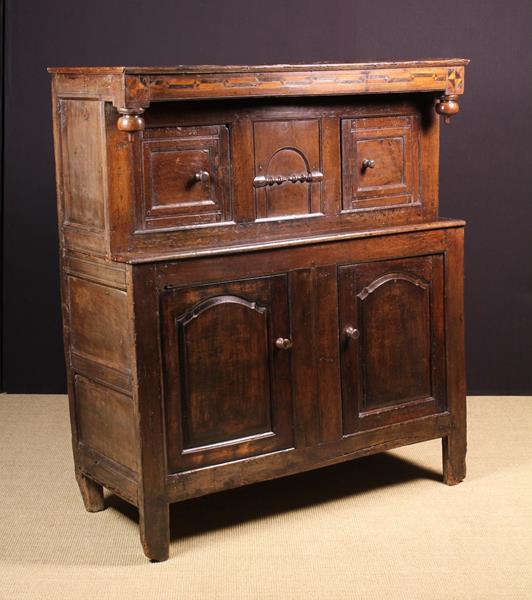 A Small North Wales Inlaid Joined Oak Dueddarn, Circa 1740. - Image 2 of 2