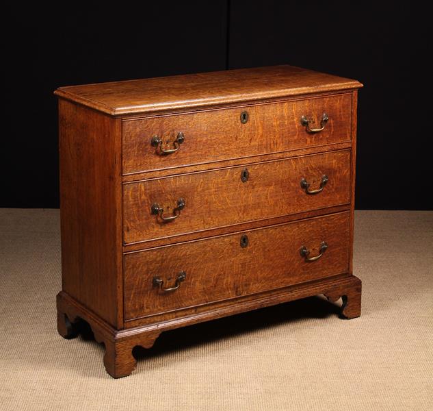 An 18th Century Oak Chest of Drawers.