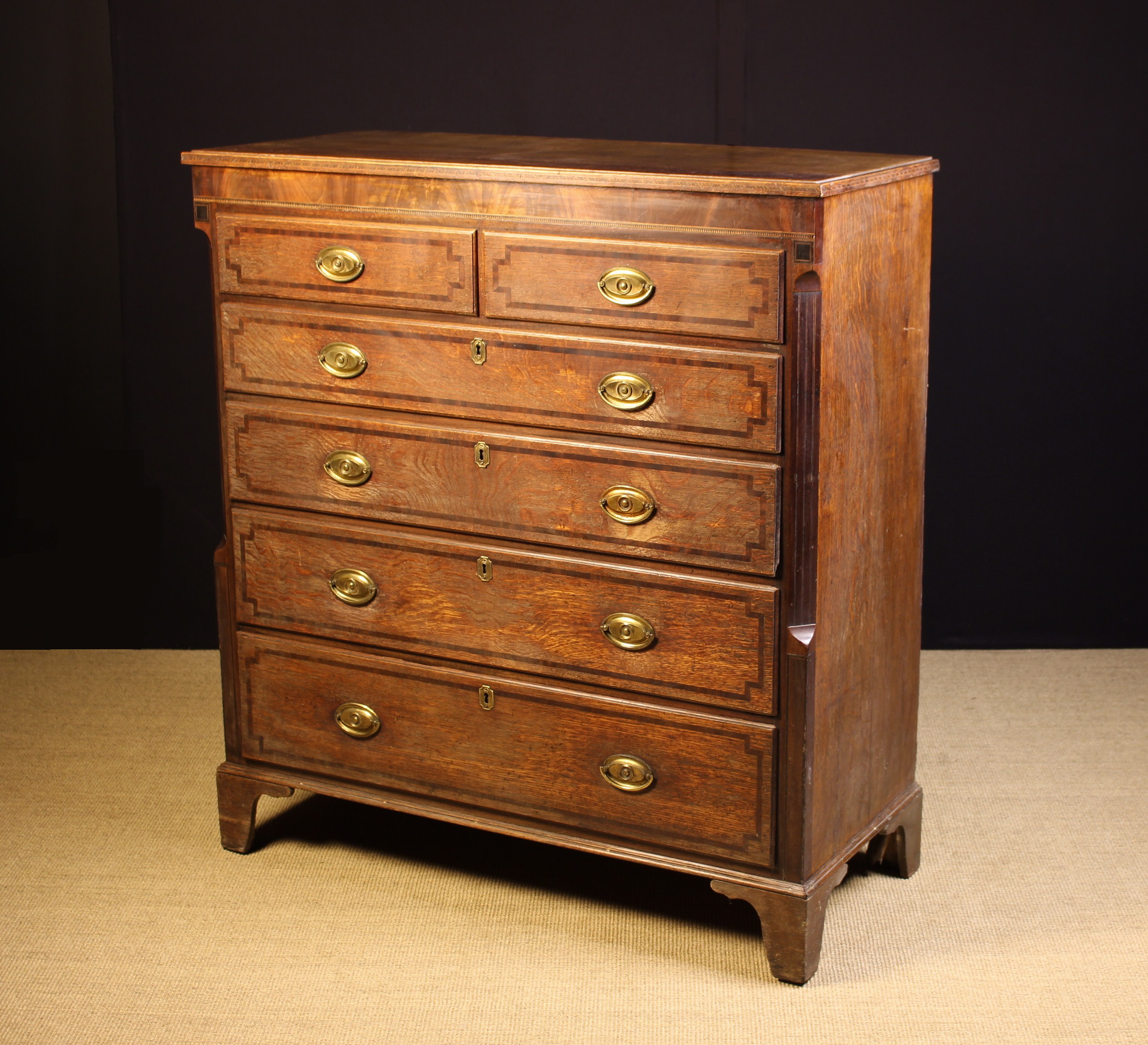 A Large Georgian Inlaid Oak Chest of Drawers. - Image 3 of 3