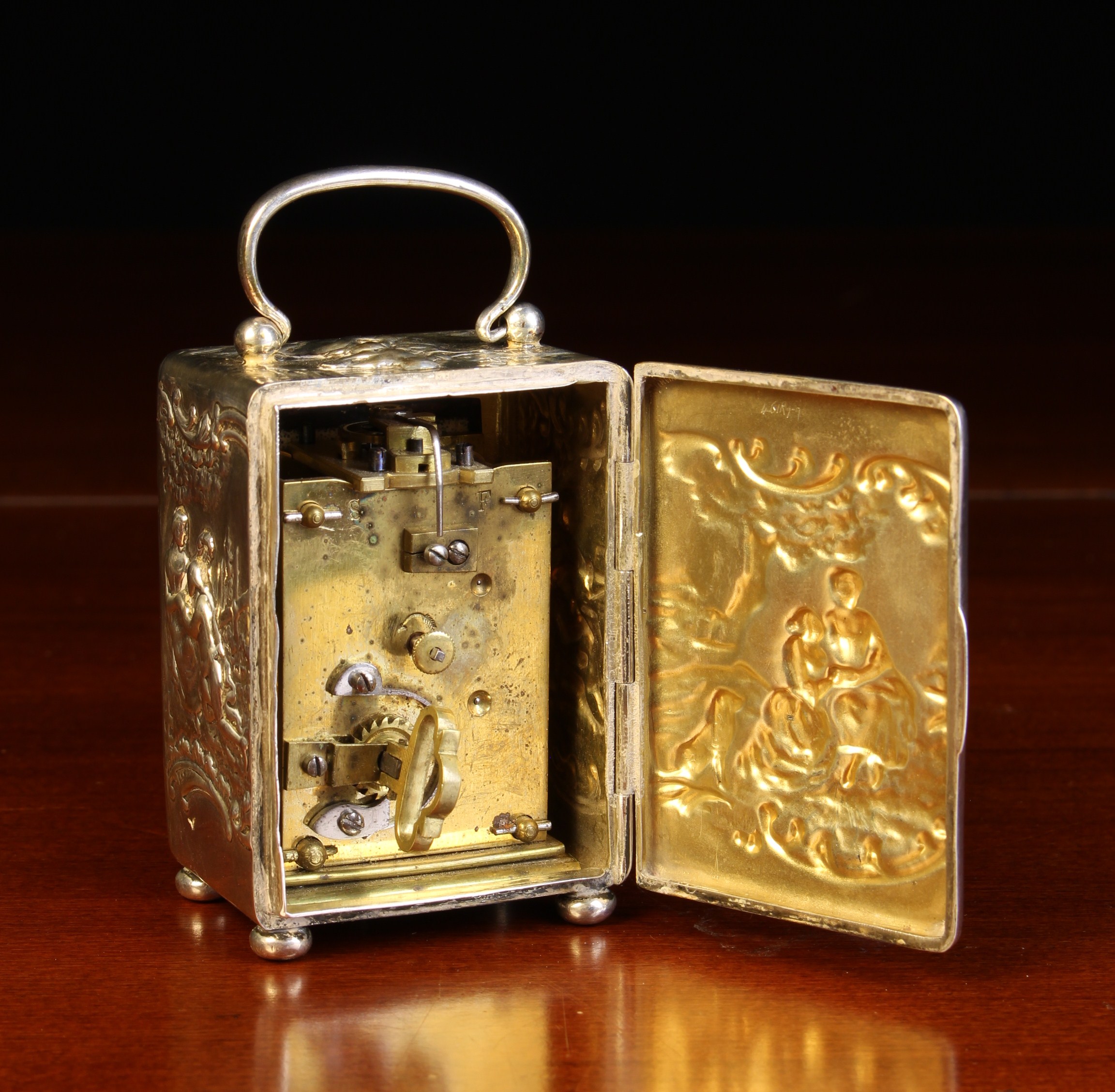 A Miniature Silver Cased Clock by William Comyns hallmarked London 1903. - Image 4 of 5