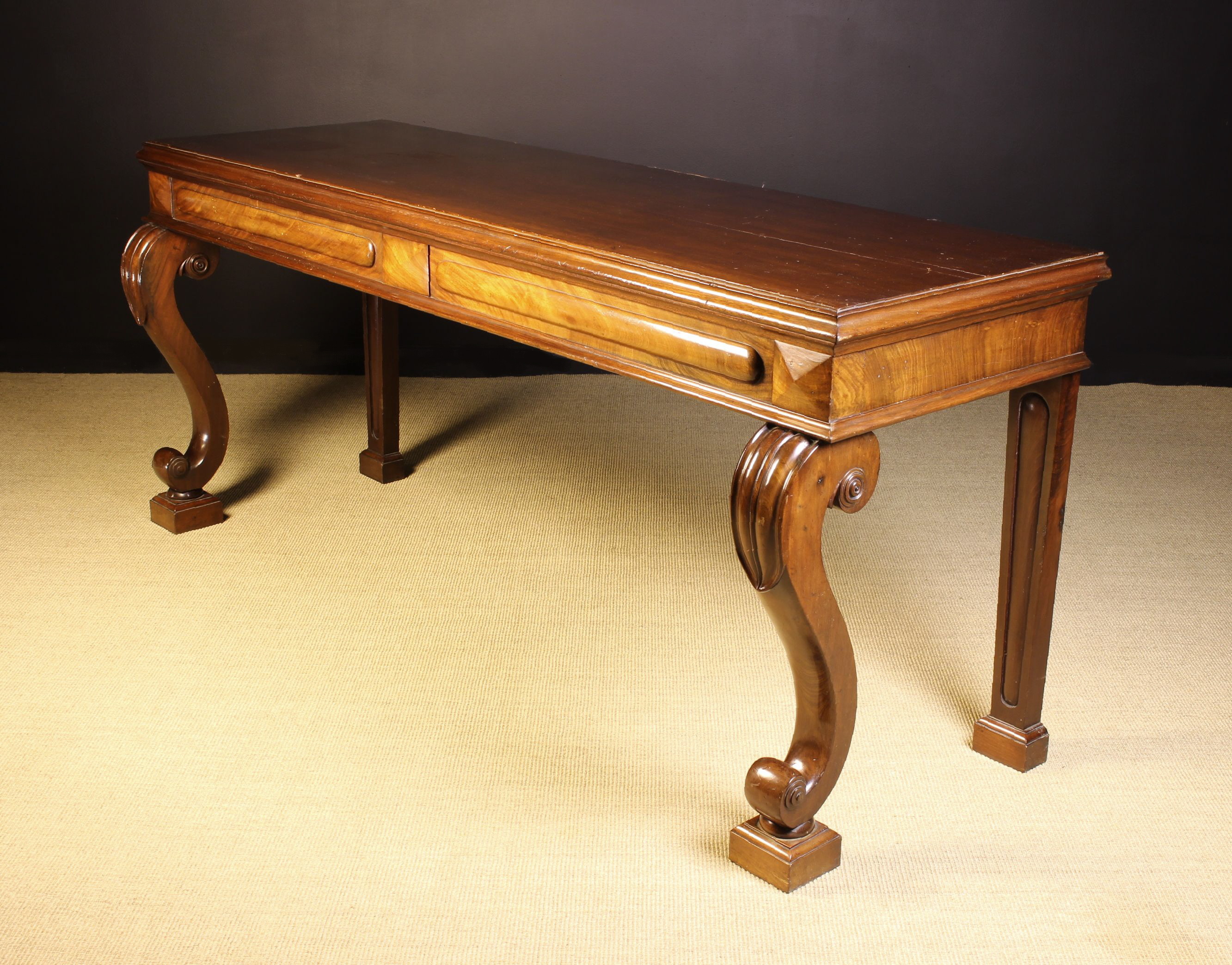 An Imposing 19th Century Mahogany Serving Table/Sideboard.