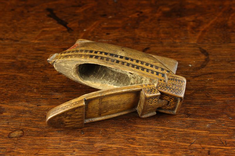 A Fine Early 19th century Carved & Painted Treen 'Ship of the Line' Snuff Box with hinged lid, - Image 4 of 5