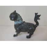 A bronze lion censor, 18cm long