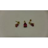 A 9ct yellow gold earring and pendant set, approx 1.9 grams
