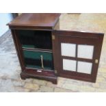 An interesting early 1900's Alma records cabinet with 99 78rpm records - Height 91cm x 58cm x 46cm