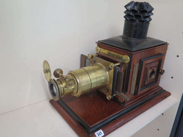 A good Magic Lantern projector - mahogany with brass fittings together with burr walnut slide box - Image 2 of 14