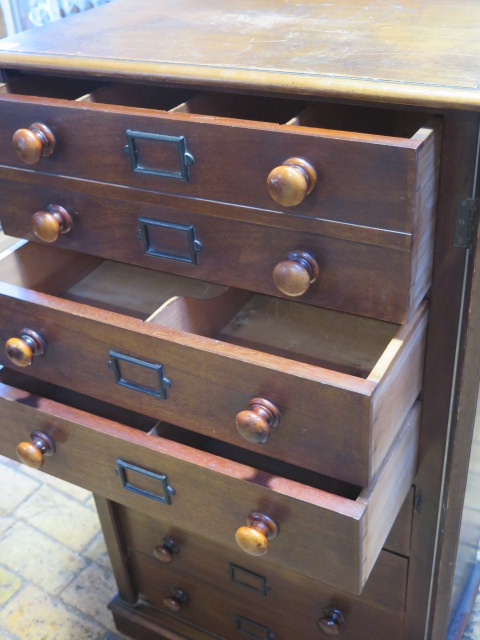 A late Victorian mahogany seven drawer Wellington chest with a fitted double top drawer stamped J - Image 2 of 8