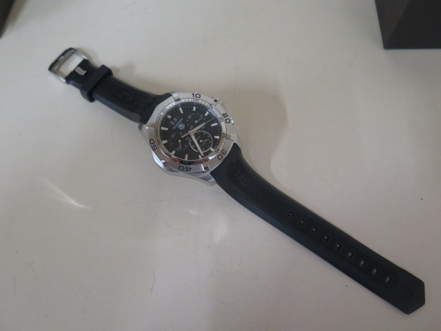 A gentleman's Tag Heuer Aquaracer quartz chronograph wristwatch CAF101E RUA5606 - width 5cm - Image 3 of 6