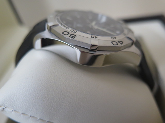 A gentleman's Tag Heuer Aquaracer quartz chronograph wristwatch CAF101E RUA5606 - width 5cm - Image 6 of 6