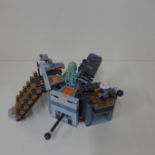 A Lego Star Wars Carbon Freezing Chamber with three mini figures believed to be complete but has not