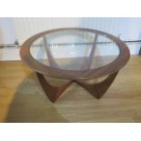 A G Plan circular coffee table with glass top - Height 46cm x Diameter 83cm - in good condition