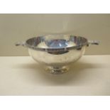 A Scottish silver twin handle bowl with Celtic design relief decoration Edinburgh 1960/61 Wilson and