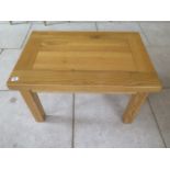 A good quality oak side table, 74cm wide x 50cm deep x 46cm high, in good condition