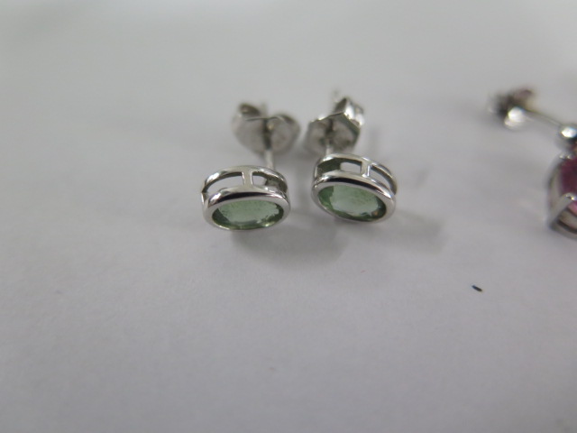 Two pairs of 9ct white gold earrings, total weight approx 3 grams - Image 2 of 3