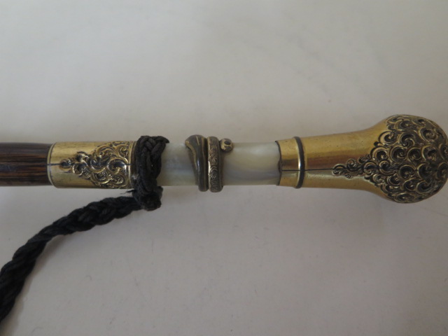 A vintage Fox and Co ladies parasol with 18ct gold plated mounts and coiled serpent, 87cm long, in - Image 2 of 7