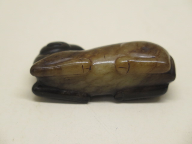 A carved jade ram, 6cm x 2.5cm, in good condition - Image 4 of 4