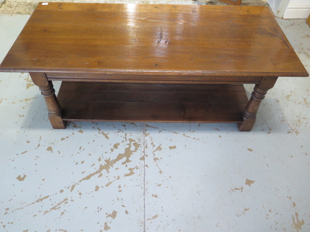 A good quality oak coffee table with a nice patina, 130cm long x 60cm wide x 46cm high