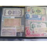 Two albums of World banknotes, approx 160 in total