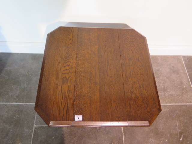 An oak drop leaf coffee table, 45cm tall x 58cm x 58cm - Image 2 of 3