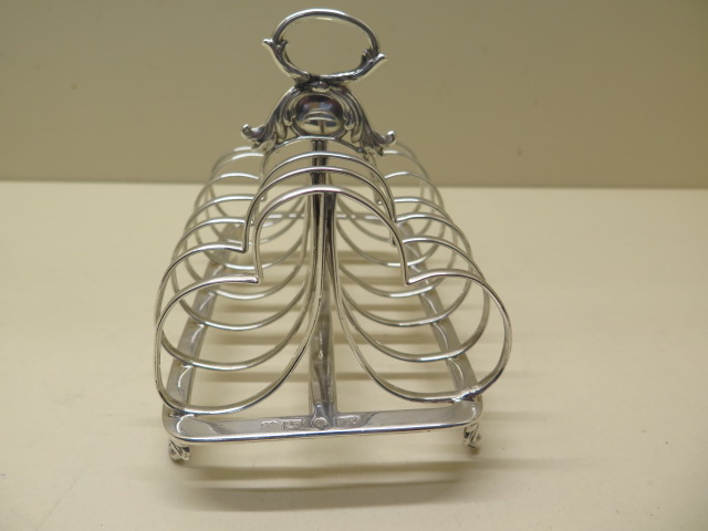 A good silver toast rack, Sheffield 1836/37, maker HW approx 11.1 troy oz, 16cm long, in good - Image 6 of 6