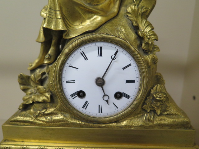 A French bronze ormulu figural striking mantle clock, 40cm tall x 27cm wide x 12cm deep, with silk - Image 2 of 6