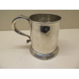 A George II silver tankard, London 1735/36, 11cm tall, approx 9.2 troy oz, no engraving, some old