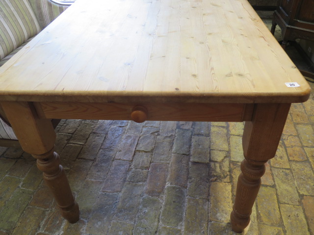 A modern pine kitchen table wit a drawer and screw off legs so it can be used as a coffee table 78 - Image 2 of 2