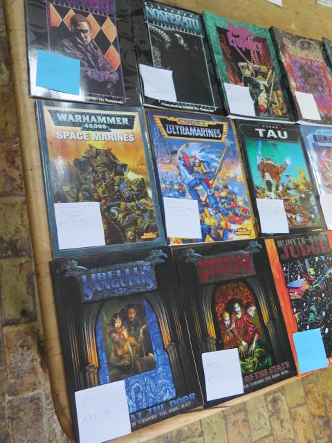 A collection of 20 paperback fantasy gaming source books and Warhammer Codex, all good, - Image 4 of 4