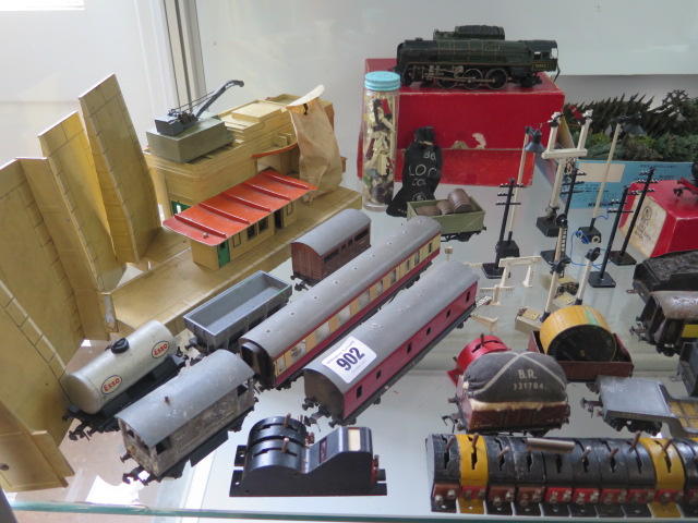 A collection of Trix rolling stock, buildings and five locos, all in play worn condition - Image 2 of 3