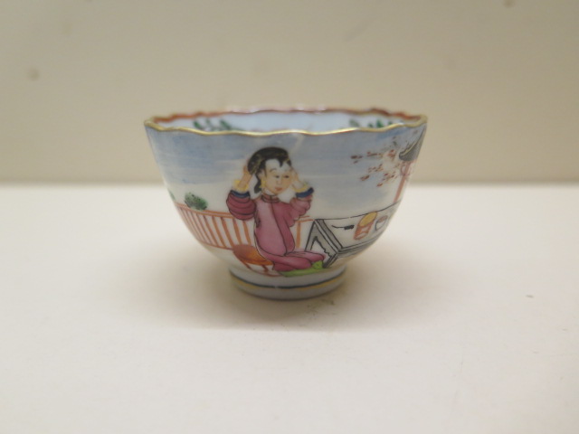 A famille rose tea bowl, 3.5cm x 5.5cm, and two other teabowls, all in good condition - Image 3 of 9
