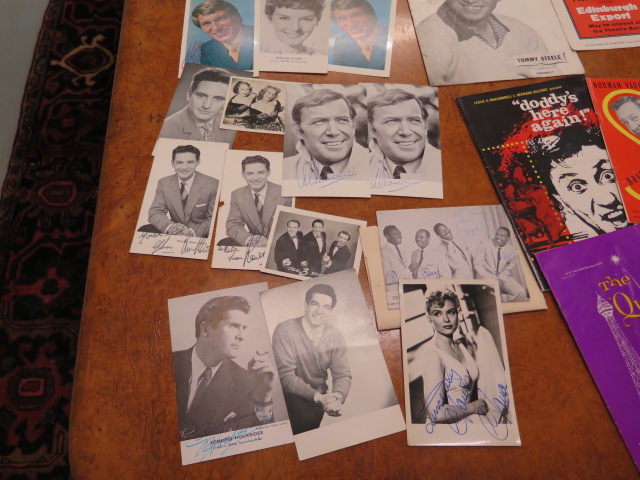 A good collection of assorted theatre stage programmes and some signed star photographs including - Image 2 of 8