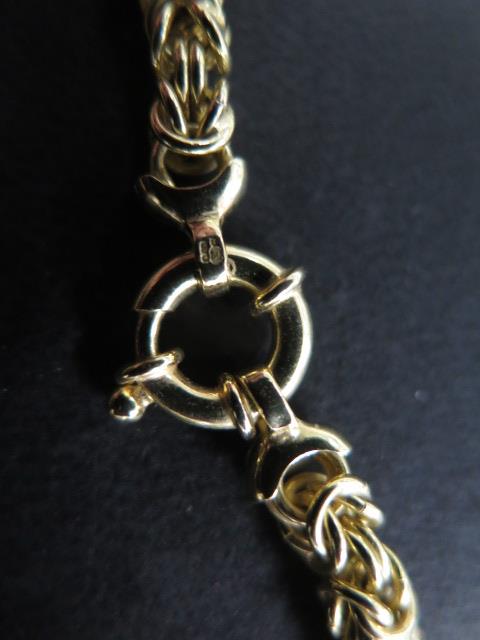 A hallmarked 9ct yellow gold necklace, 59cm long, approx 26.6 grams, in good condition - Image 2 of 2