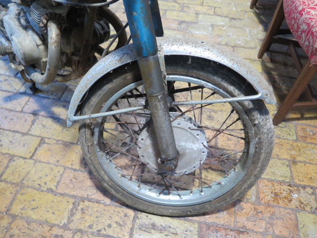 A Honda 175cc 1973 vintage motorcycle, reg PKL 22M, in need of restoration with vehicle registration - Image 5 of 9