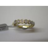 An 18ct yellow gold seven stone diamond ring, 0.25ct Canadian diamond ring, size P/Q, approx 5