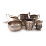 A mixed lot of silver items, comprising: a porringer, by George Lambert, London 1901, circular form,