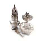 A mixed lot of silver items, comprising: an Edwardian sugar caster, by D and J Wellby, London