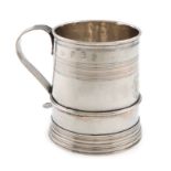 A William III silver mug, by William Andrews, London 1701, slight tapering circular form, reeded