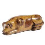 A SCANDINAVIAN TREEN BIRCH DOG SNUFF BOX PROBABLY SWEDISH, MID-19TH CENTURY carved in the