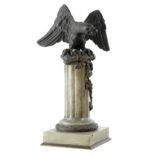 AN AUSTRIAN BRONZE AND ONYX EAGLE WATCH STAND EARLY 20TH CENTURY the eagle perched on a rocky