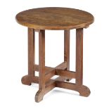 AN OAK OCCASIONAL TABLE IN ARTS AND CRAFTS STYLE IN THE MANNER OF HEAL'S, EARLY 20TH CENTURY the