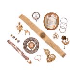 A wristwatch and a quantity of jewellery items, including a ladies yellow gold wristwatch by