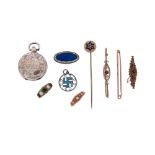 A quantity of jewellery, including a Victorian 15ct gold ring set with three pearls and two