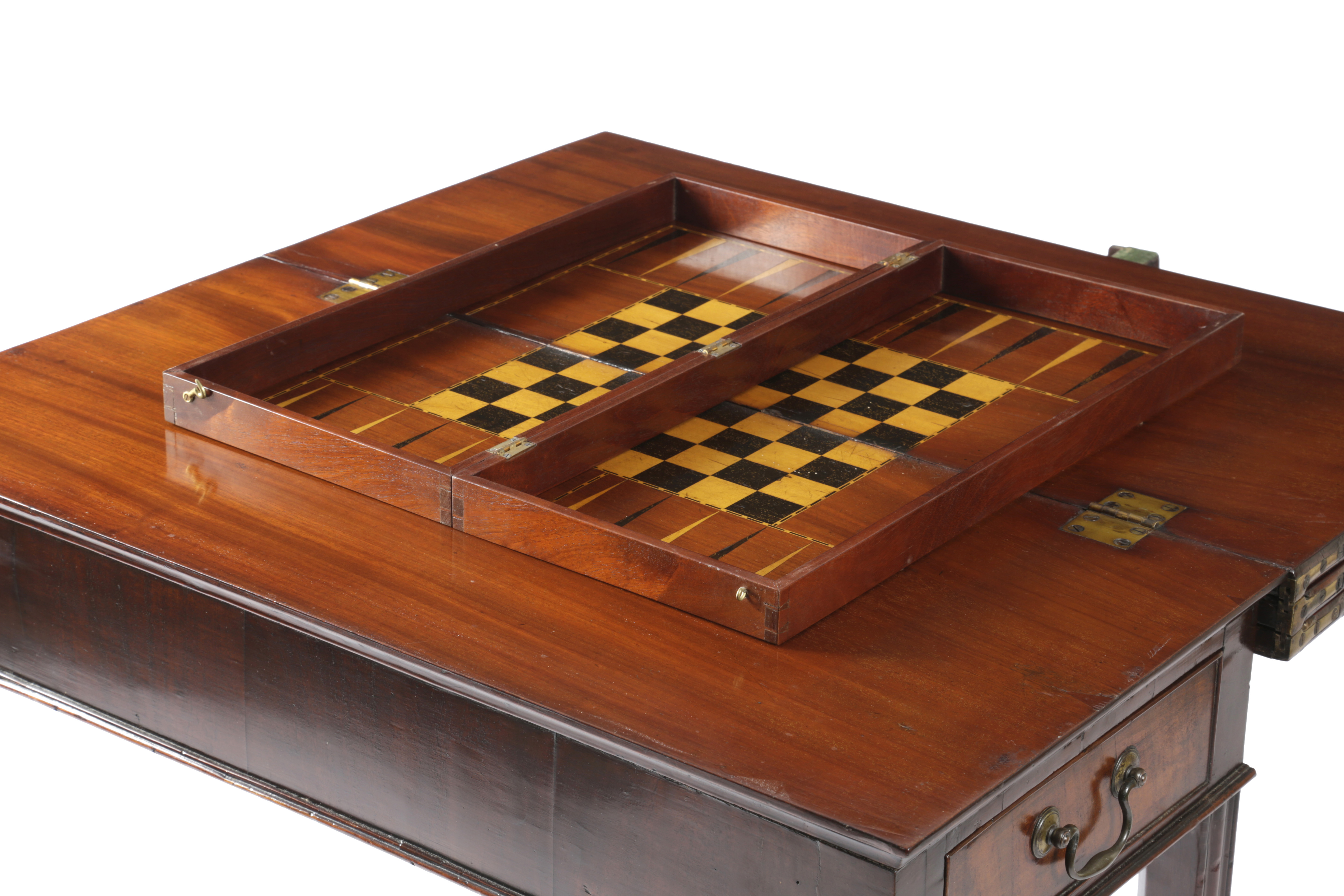 AN EARLY GEORGE III MAHOGANY COMBINED GAMES AND TEA TABLE C.1760 the triple fold-over top with a - Image 2 of 3