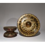 A THAI GILT AND LACQUERED BRONZE GONG AND A TIBETAN POLYCHROME WOOD DAMARU 19TH AND EARLY 20TH