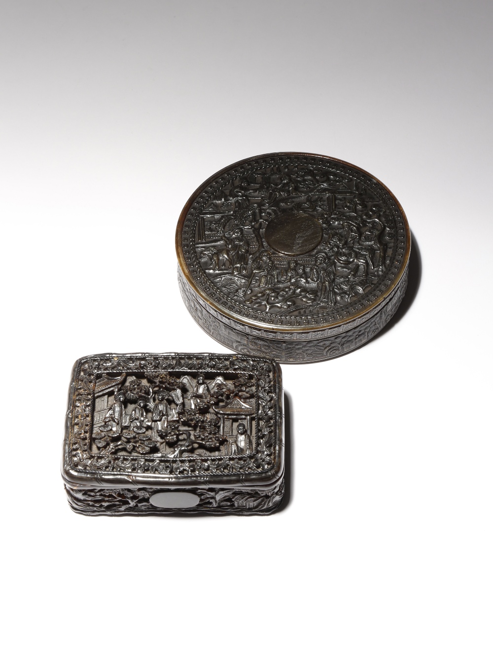 ? TWO CHINESE CANTON TORTOISESHELL BOXES AND COVERS 19TH CENTURY One box and cover of circular form,