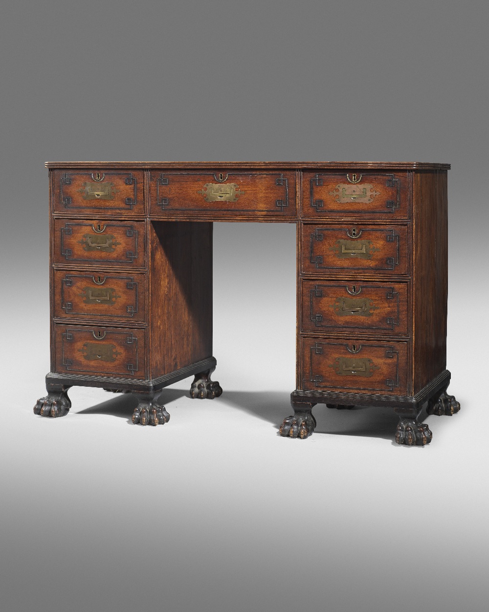 λ AN ANGLO-CHINESE HUANGHUALI TWIN PEDESTAL DESK QIANLONG, LATE 18TH / EARLY 19TH CENTURY possibly